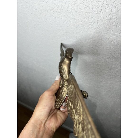 Vintage Large Wall Hanging Solid Brass Flying Eagle Plaque 18” Long Patriotic - Picture 11 of 11